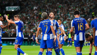 Порто удари шампиона Спортинг Лисабон насред "Жозе Алваладе"