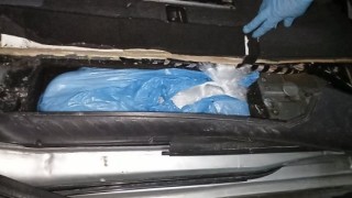 Задържаха близо 11 кг амфетамин на МП Малко Търново Кристалообразното