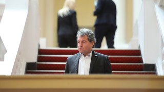 Депутатите се отказаха от лятната си ваканция