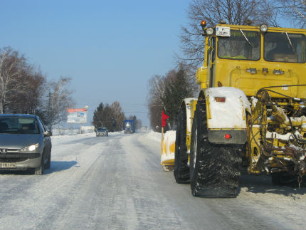 Пътищата са проходими, сняг вали в областите  Видин, Перник, Сливен, Ямбол