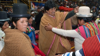 Президентът на Боливия Ево Моралес прие загубата на референдума