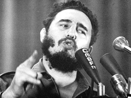 Фидел Кастро се върна на власт