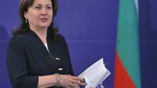 Бъчварова се похвали с много по-малко напуснали полицаи през 2015-та