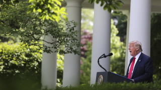 Президентът на САЩ Доналд Тръмп заплаши че ще регулира или