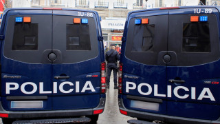 В Каталуния застреляха мъж, нападнал служители на полицейски участък