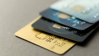 Пощенска банка: През 2021 година българите заложиха на удобството на картовите плащания