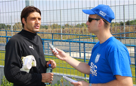 Иванков: Несериозно е Лудогорец да се мери с Левски