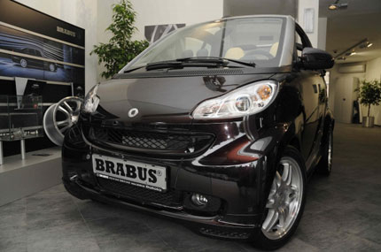 Разиграват Smart Brabus на търг
