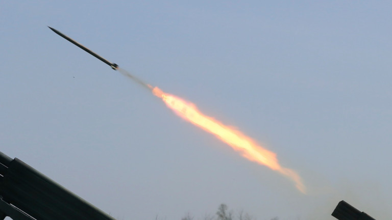 Руските агресори сили атакуваха Украйна с крилати ракети и безпилотни