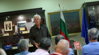 Всички които обичат ЦСКА искат славата на клуба да се