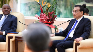 САЩ се занимават с подслушване кражба на поверителна информация и