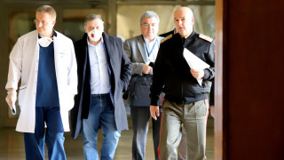 За три дни заразените с коронавирус в света са скочили