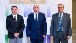 След почти четири години и половина Съветът на директорите на