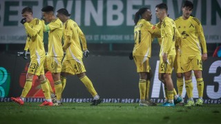 Победата на Левски над Ботев Враца с 2 0 донесе нещо