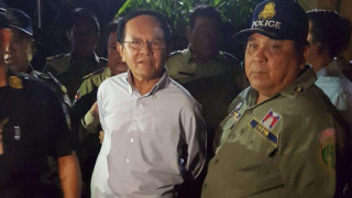 Върховният съд на Камбоджа разпусна основната опозиционна партия на страната