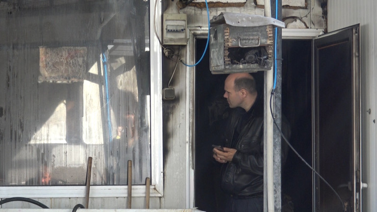 Пожар изпепели рибен ресторант в Хасково, предаде БГНЕС. Инцидентът е
