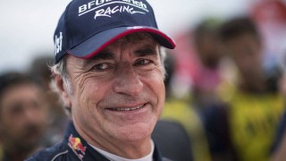 Карлос Сайнц преговоря с нови два отбора за участие в