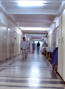 Болницата в Шумен спира плановия прием