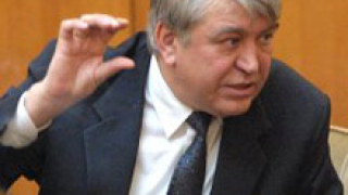 Петканов иска да се намаляват състава на Висшия съдебен съвет
