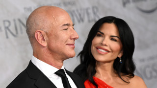 През последните няколко години тече постоянна надпревара между Илон Мъск