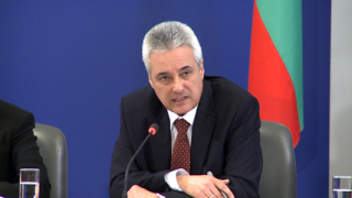 Райков маха проф. Константинов?