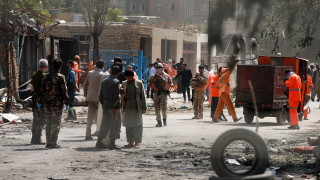 Най-малко 10 души са убити при бомбено нападение срещу вицепрезидента Салех в Кабул