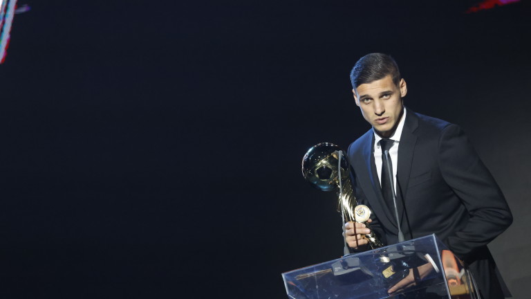 Българският национал Кирил Десподов е Футболист на годината, след като получи