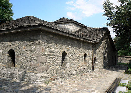 Църквата в Батак oтново отваря врати 