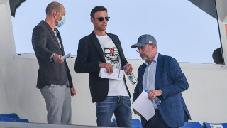 Кандидатът за президент на БФС Димитър Бербатов изгледа победата на