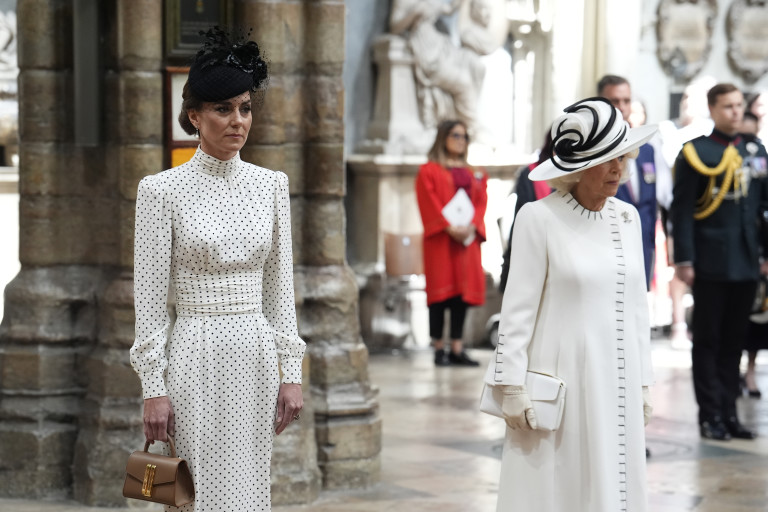 Кейт Мидълтън и кралица Камила