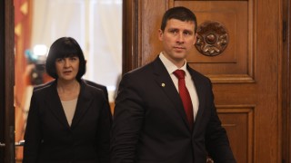 Машинното гласуване може да има бъдеще само ако също се