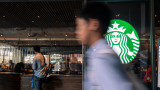  Starbucks и Ленин Гутиерес, който получи 80 хиляди $ бакшиши 