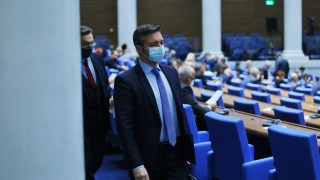 ГЕРБ не дадоха Борисов на БСП по темата за РС. Македония