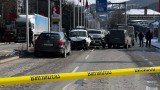  Полицаи с автомати пазят инкасо автомобил в злополука с още 6 коли във Велико Търново 
