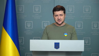 Украинският президент Володимир Зеленски заяви в неделя че е готов