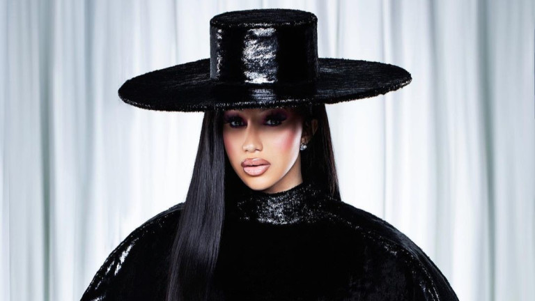 Поредно признание за Cardi B