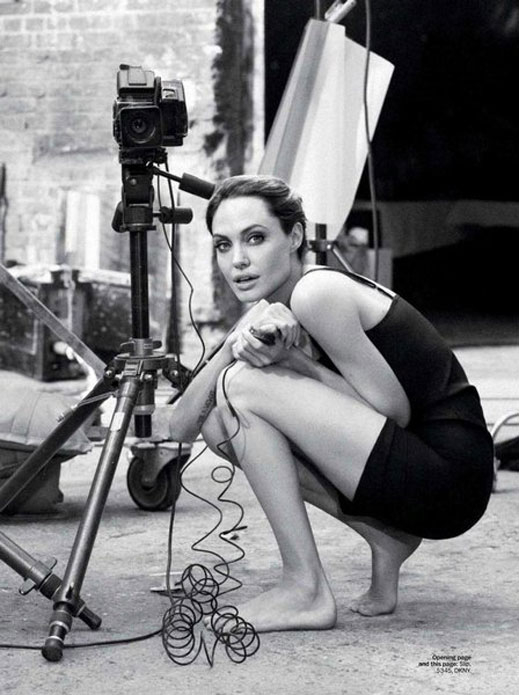 Гледат режисьорския филм на Джоли в Берлин