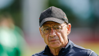 Собственикът на Берое Ернан Банато разкри че Пламен Липенски ще