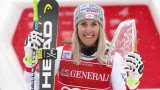 Корнелия Хютер триумфира в Санкт Мориц при завръщането на Линдзи Вон