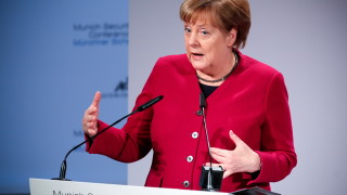 Меркел в Мюнхен: Светът сега е като пъзел - разпаднал се е на малки парченца