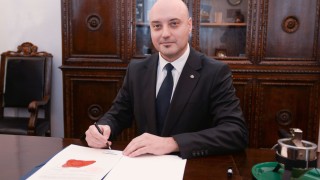 В момента в който бе готов Антикорупционния закон и в