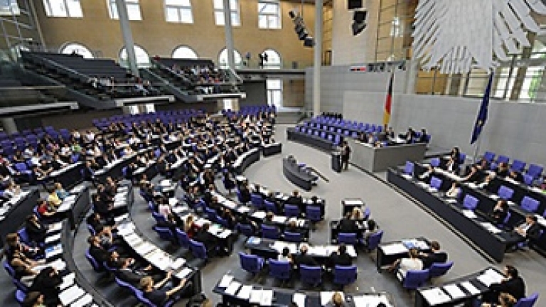 Криза в Бундестага – не могат да се разберат за разпределението на местата