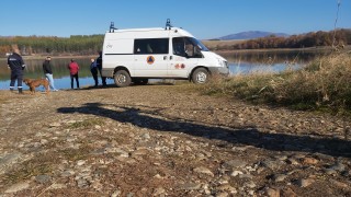 Следователи и полиция подновиха издирването на изчезналия Янек Водолази днес