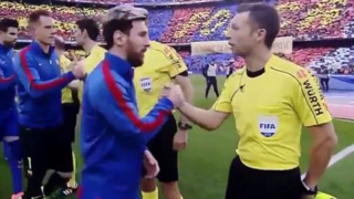 Испански рефер ще бъде наказан заради "прекалена близост" с играчите на Барселона