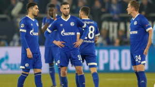 Шалке 04 се отказа от трима футболисти които бяха част