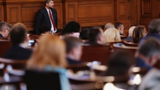 Депутатите закриха на първо четене специализираното правосъдие След дебатите за