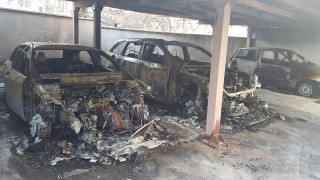 Шест коли изгоряха при два палежа в Пловдив