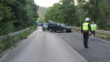  Верижна злополука към Благоевград прати мъж в болница 
