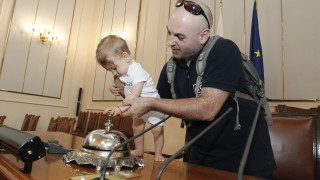 Над 4000 граждани посетиха Народното събрание в Деня на отворени