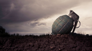 Четири гранати бяха открити при ремонтни дейности в къща в